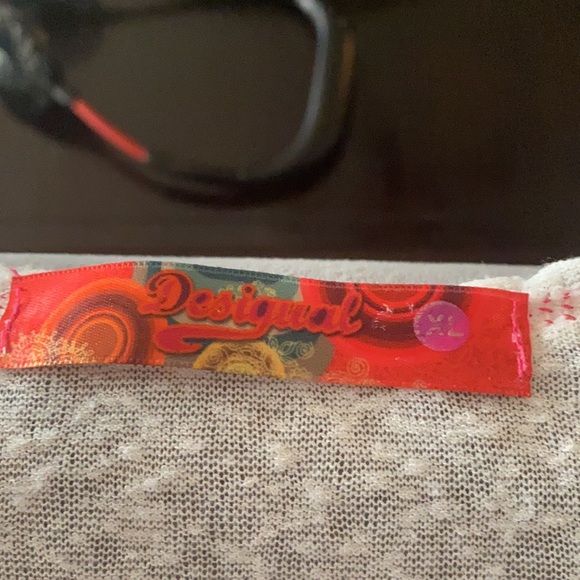 Desigual sleeveless top - Picture 3 of 3